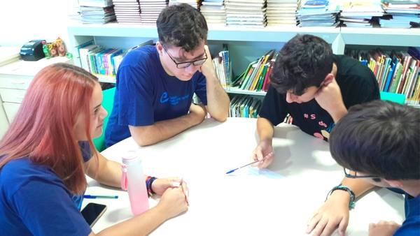 alunos 3ª série do Ensino Médio.